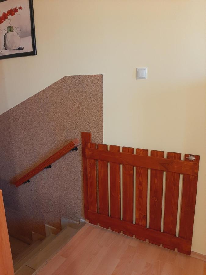 Aqua Apartman Gyula Bagian luar foto