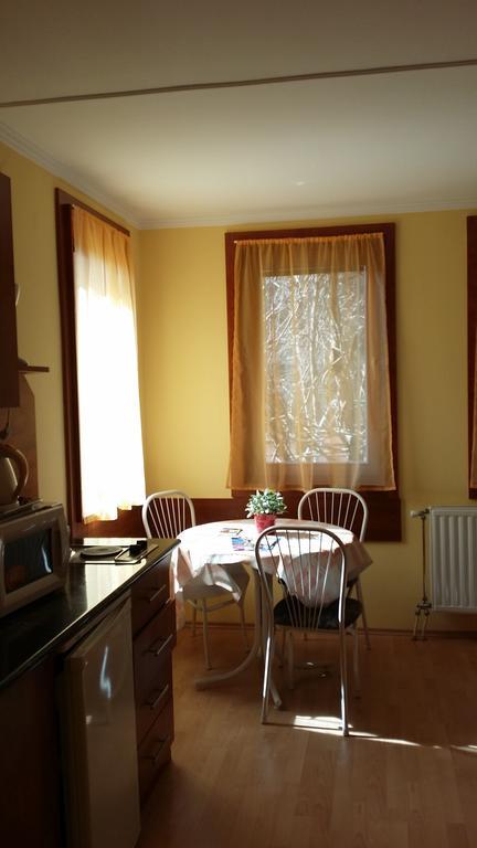 Aqua Apartman Gyula Bagian luar foto