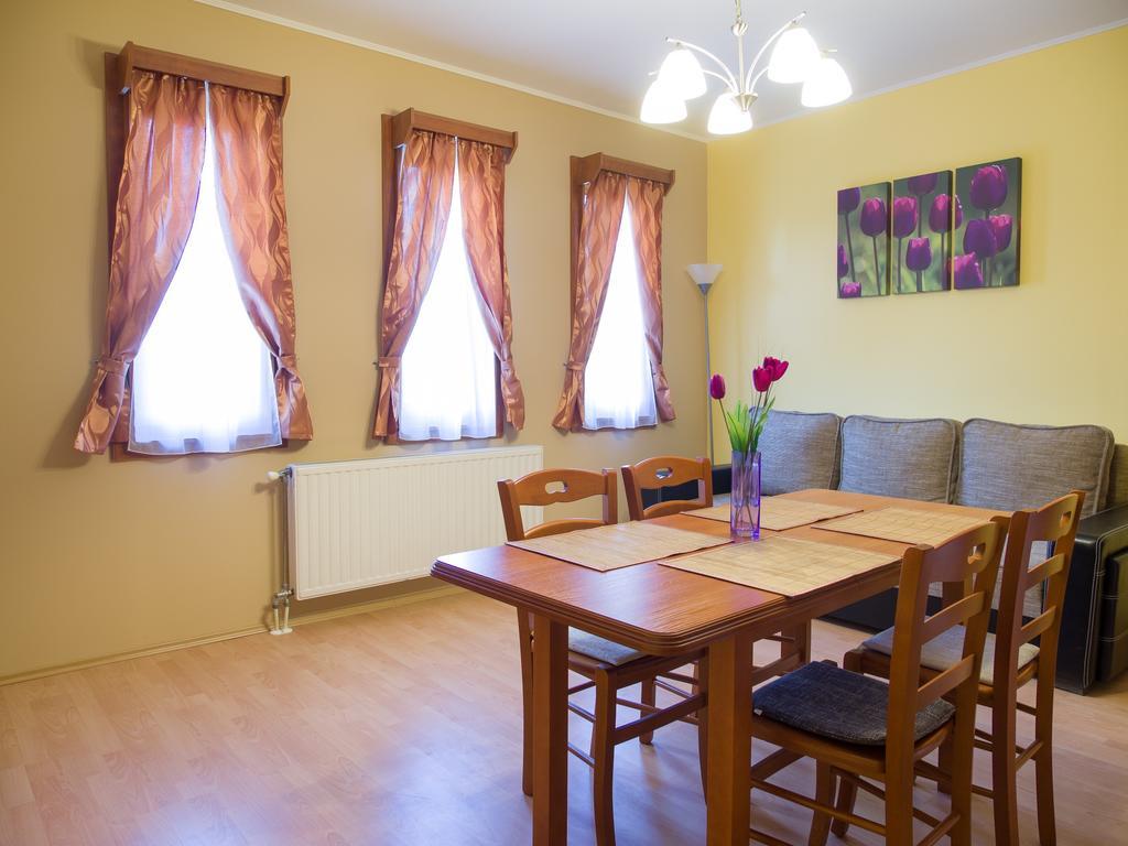 Aqua Apartman Gyula Ruang foto
