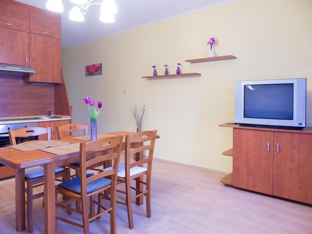 Aqua Apartman Gyula Ruang foto